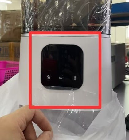 Pet Automatic Feeder Large Capacity Smart Voice Recorder APP Control Timer Feeding Cat Dog Food Dispenser With WiFi Pet Bo - Cozypaws.fitCat FurnitureCozypaws.fitCJMY144622004DWWhiteApp versionUSf76d41871fda17bd89a6a39e5b9cdde